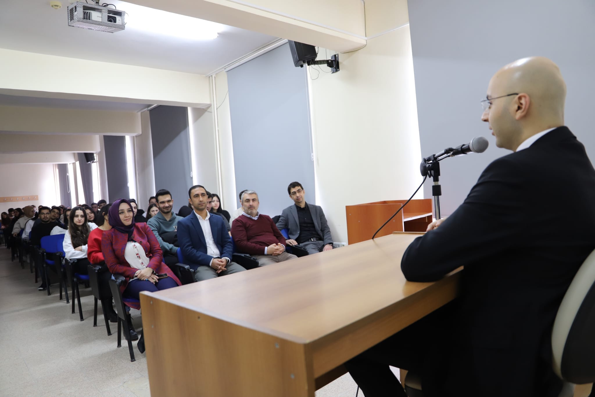Kaymakam Aykaç'ın Samimiyeti Öğrenciler Arasında Takdir Topladı