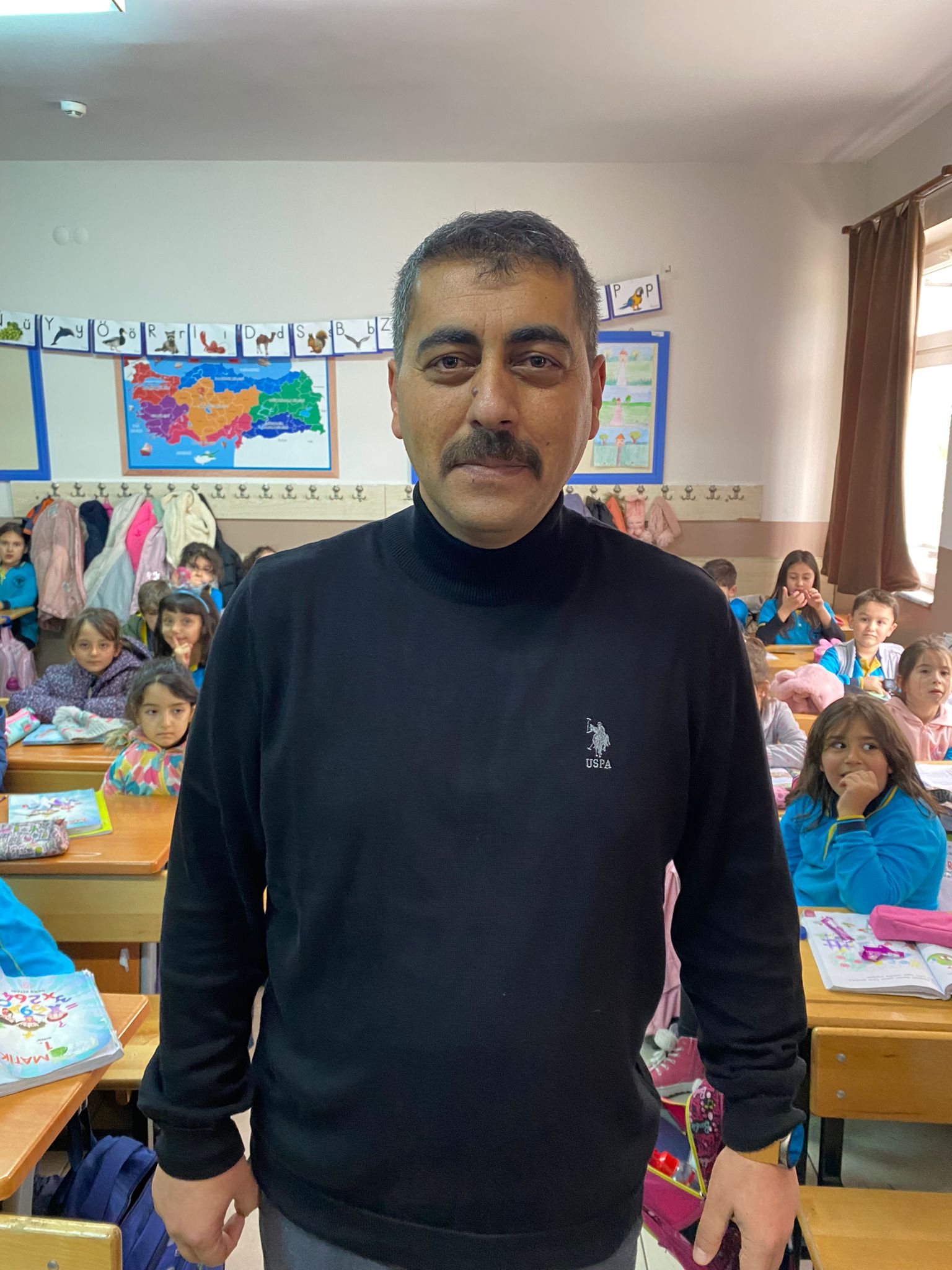 Afyonkarahisar'da Nesilleri bir araya getiren proje:Selçuklu İlkokulu'nda Dedem Okulda Projesi