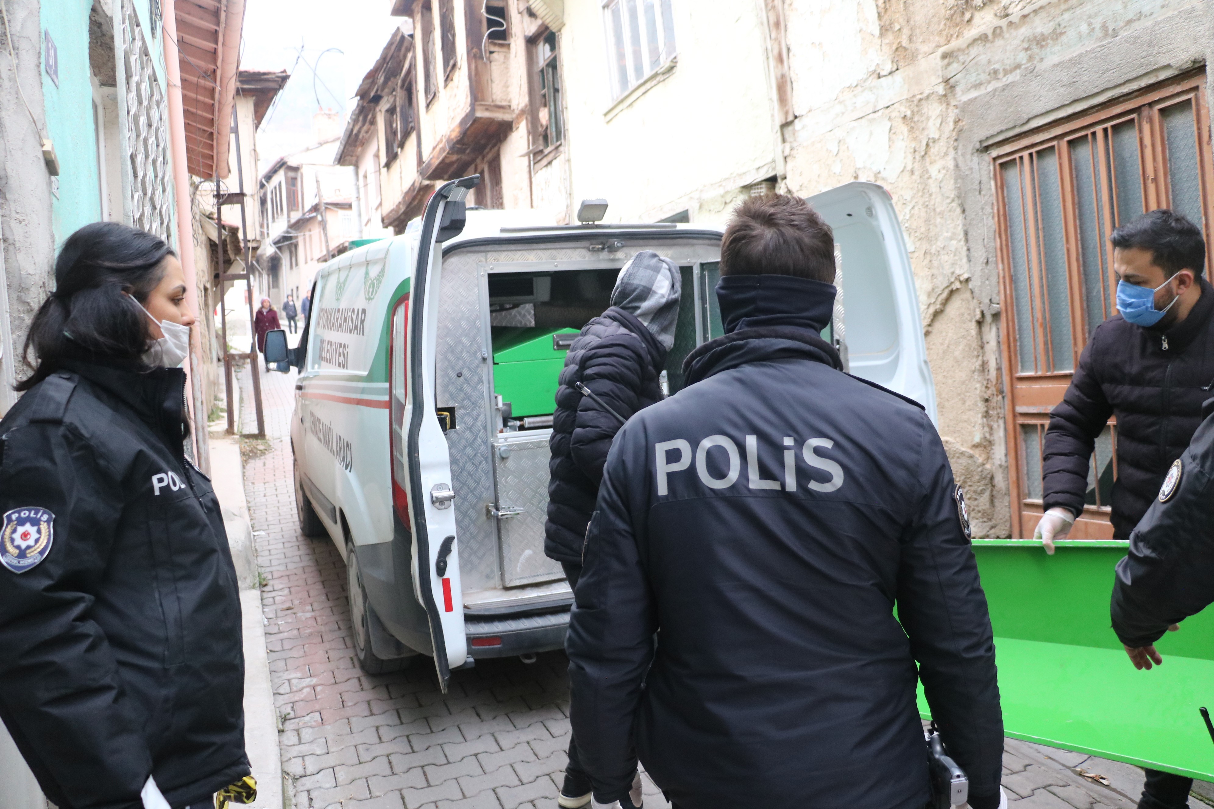 Metruk Binada Korkunç Olay!