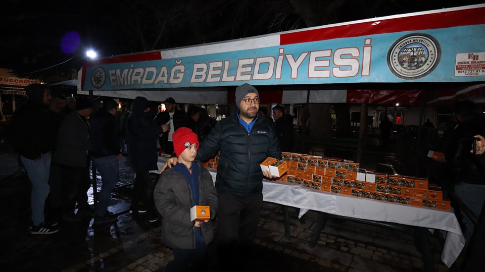 Emirdağ'da Geleneksel Hale Geldi Başkan Koyuncu'ya Teşekkür Ettiler