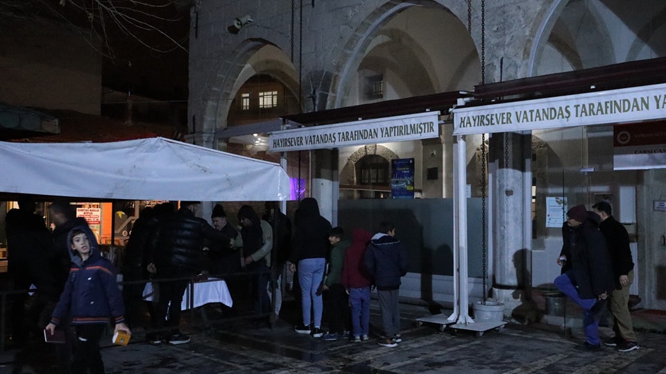 Emirdağ'da Geleneksel Hale Geldi Başkan Koyuncu'ya Teşekkür Ettiler