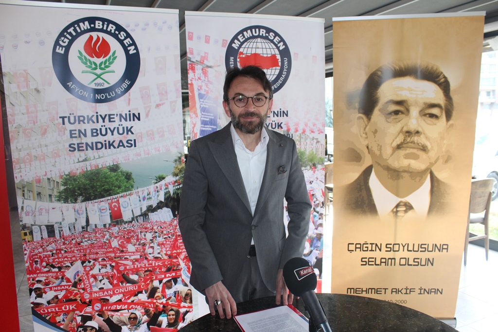 "ÇALIŞAN GAZETECİLER'İN YANINDAYIZ"