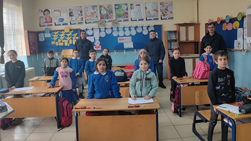 Hocalar İlçesinde Minikler Jandarma Ekipleri Tarafından Bilgilendirildi
