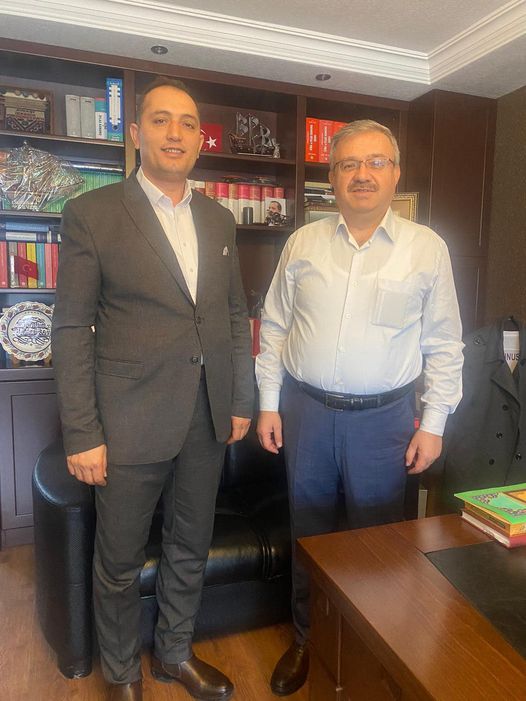 Samimi ve Mütevazi Bir Paylaşım Çalışma Ofisinin Kapısı Vatandaşına Açık Bir Vekil