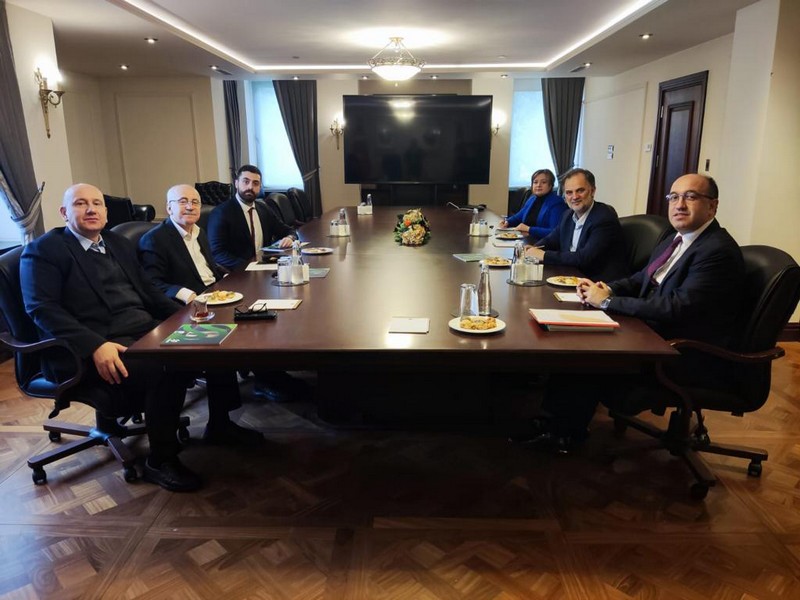 BAŞKAN DR. MUSTAFA ÇÖL CUMHURBAŞKANLIĞI SOSYAL POLİTİKALAR KURUL ÜYELERİ İLE BİR ARAYA GELDİ