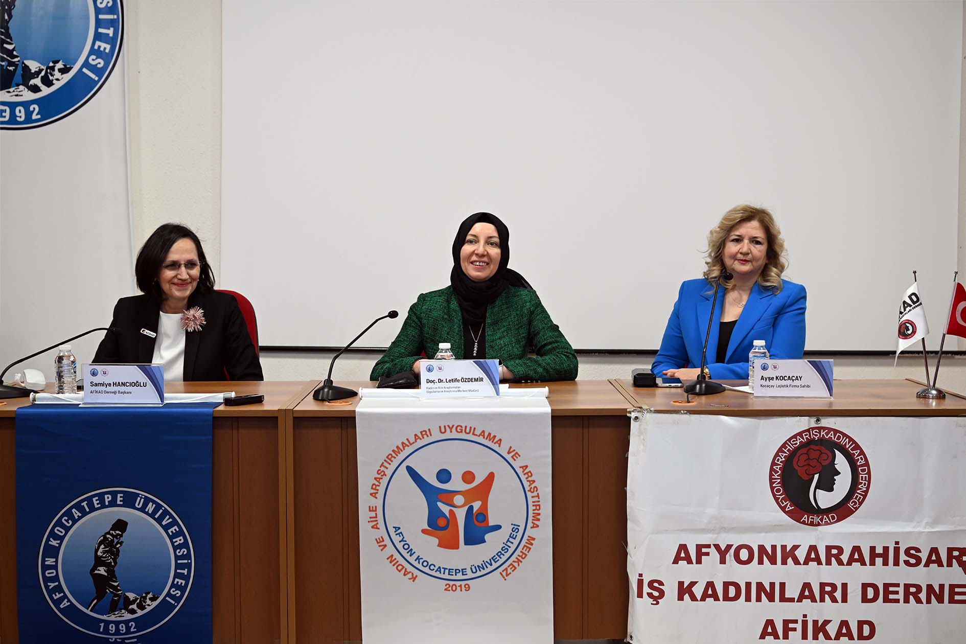 "İş Hayatında Kadınlar ve İlham Veren Başarı Hikayeleri" Söyleşi Programı Gerçekleştirildi