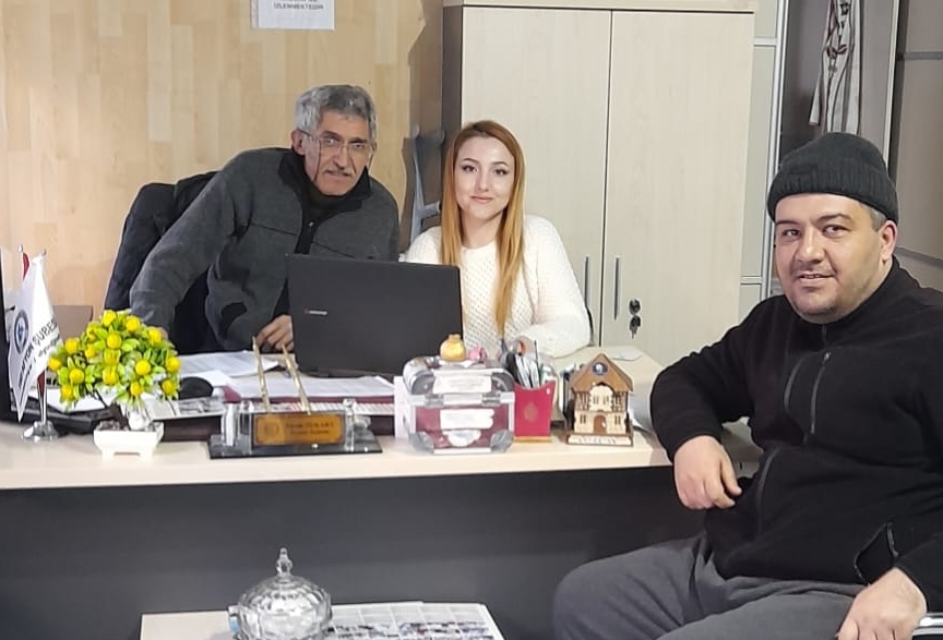 Başkan Özkara Engelli Bireylere Destek Oluyor