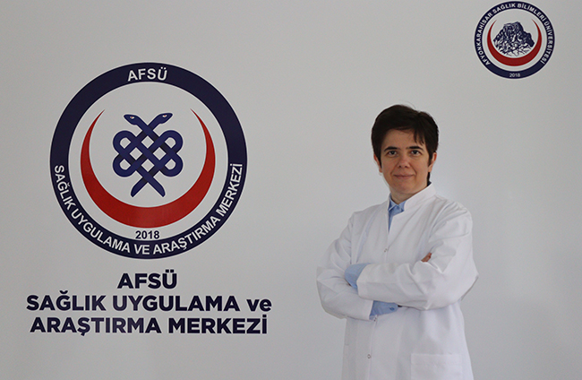 Kemik Suyu Besleyici Midir? Sorusuna Cevap Bükülmez'den Geldi