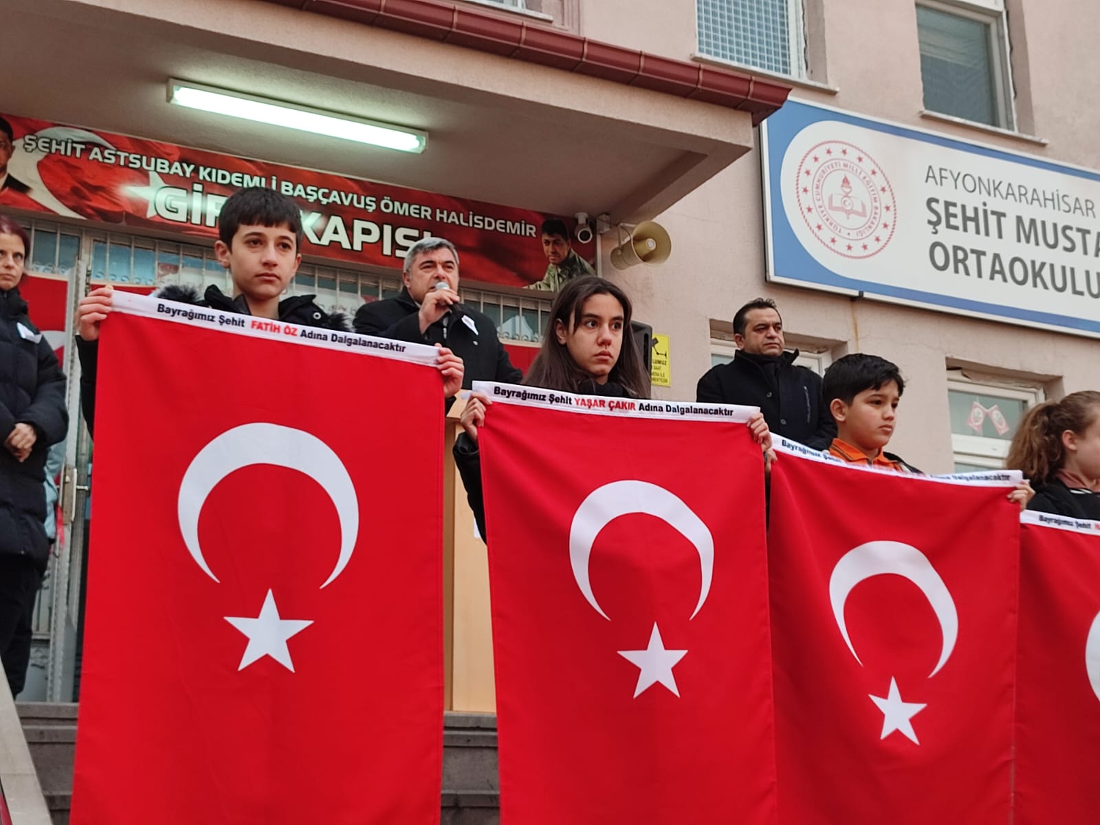 Müdür Sünnetci Saygı Duruşu Programına Katıldı