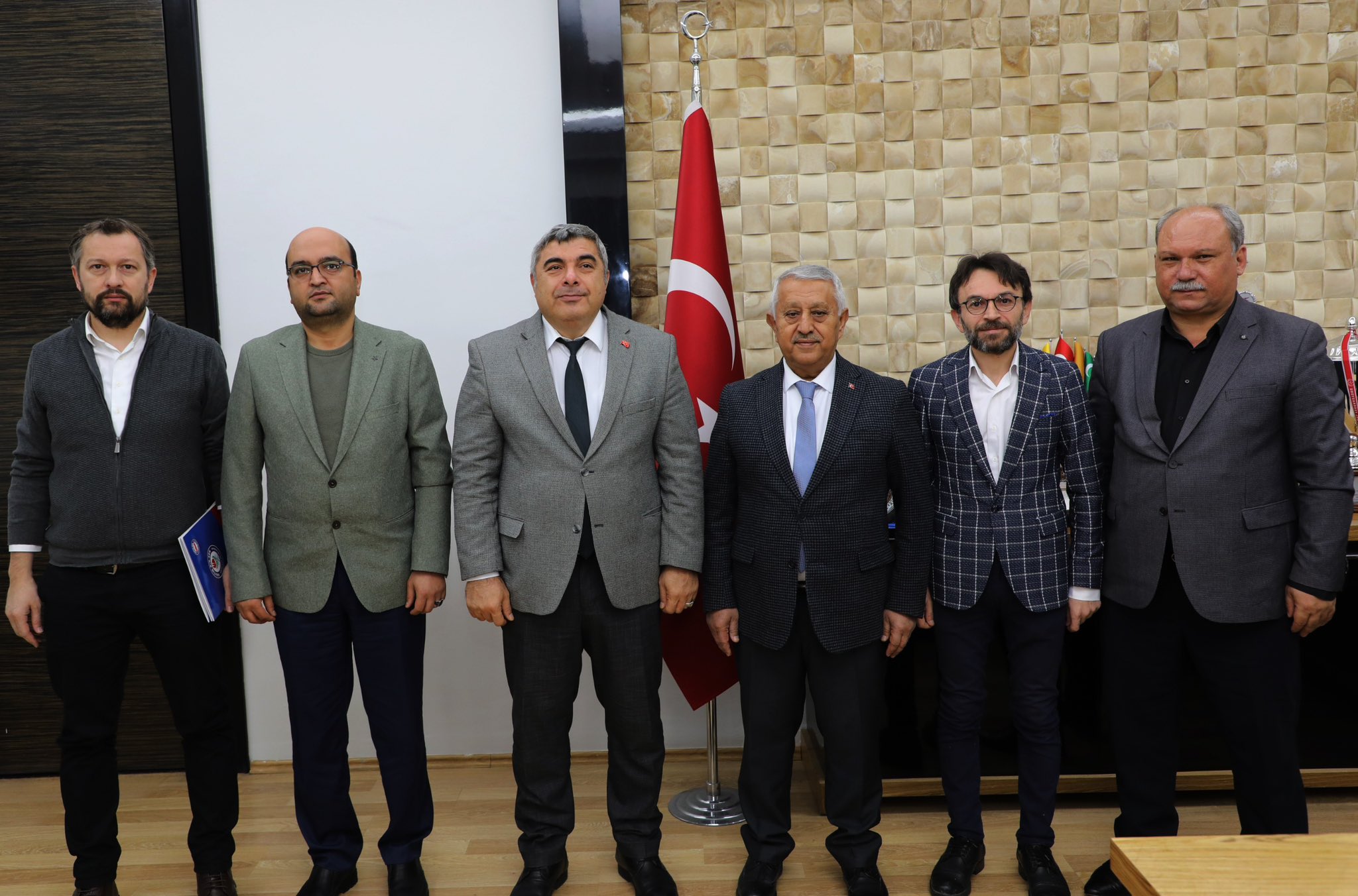 Afyon'da Kitap Okuma Yarışması Gerçekleştirilecek Afyon Belediyesi Ev Sahipliği Yapacak