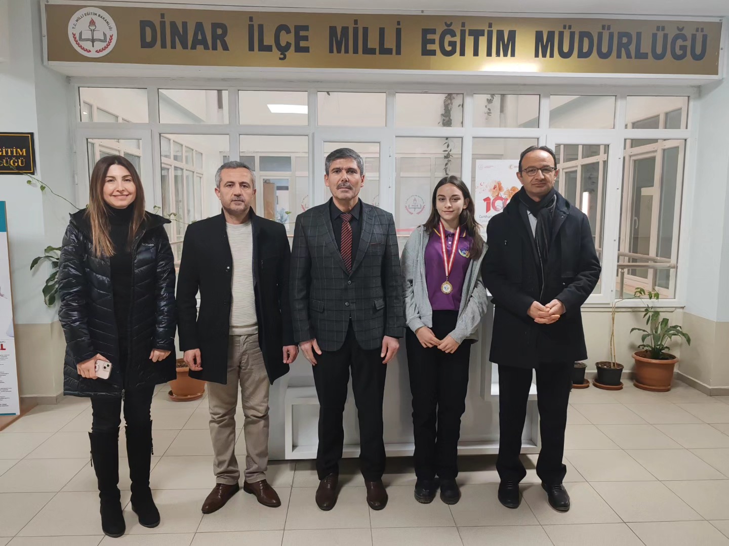 DİLİMİZİN ZENGİNLİKLERİ PROJESİ  İLE TÜRKÇE'NİN EŞSİZ DÜNYASINI KEŞFEDİYORLAR
