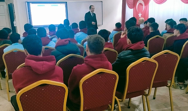 Dinar Mesleki ve Teknik Anadolu Lisesi'nde Enerji Verimliliği Haftası Kapsamında Seminer Düzenlendi