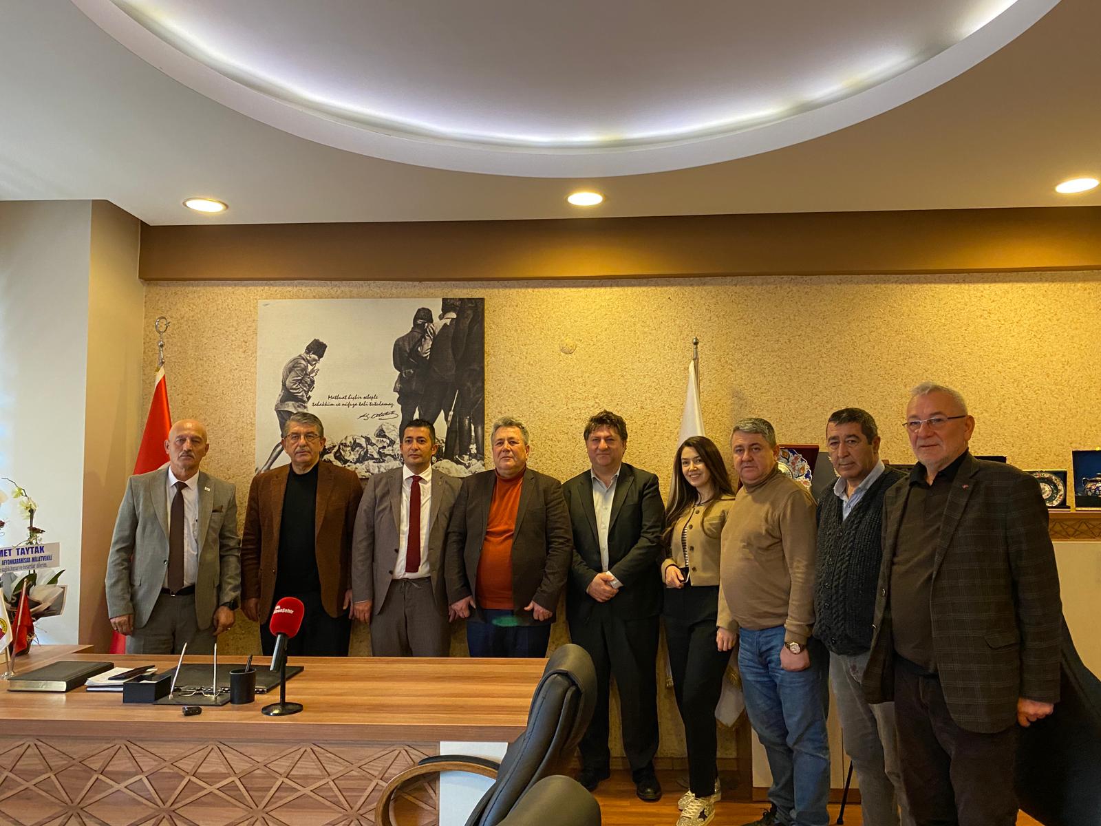 AGC BAŞKANI AKAR’A TEBRİK ZİYARETLERİ SÜRÜYOR