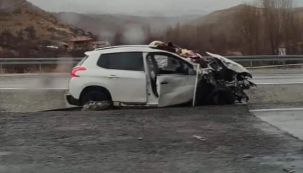 Halımoru Rampasında Trafik Kazası 1 Kişi Yaralandı