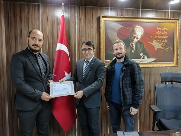 Sağlıkçılara Ödüllerini Kaymakam Kara Verdi