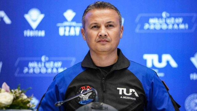 Türkiye Dört Gözle Bekliyordu Türkiye'nin Uzay Yolculuğu Ertelendi