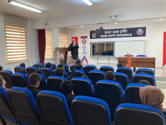 LÜTFÜ İMAMOĞLU TARAFINDAN SEMİNER VERİLDİ