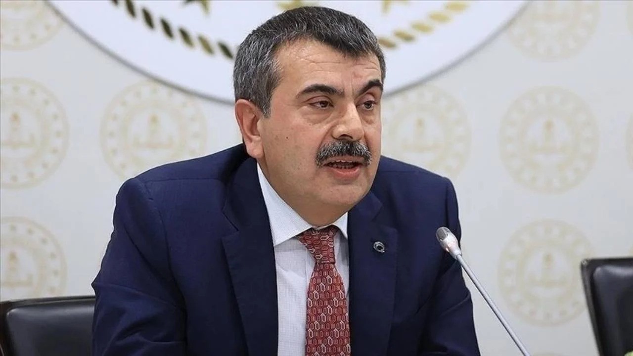 Bakan Tekin'den Yarıyıl Tatili Mesajı