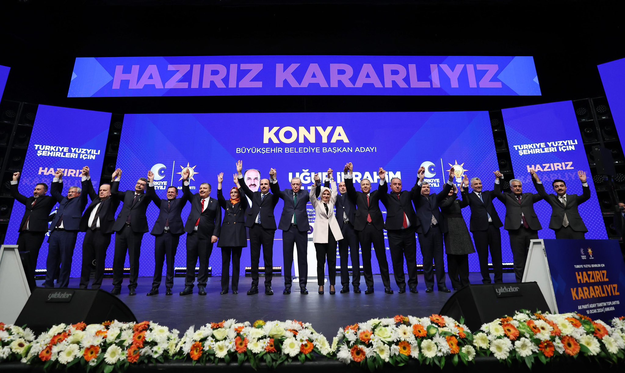 BAKAN GÖKTAŞ ULUÇAY’IN YANINDA  YER ALDI
