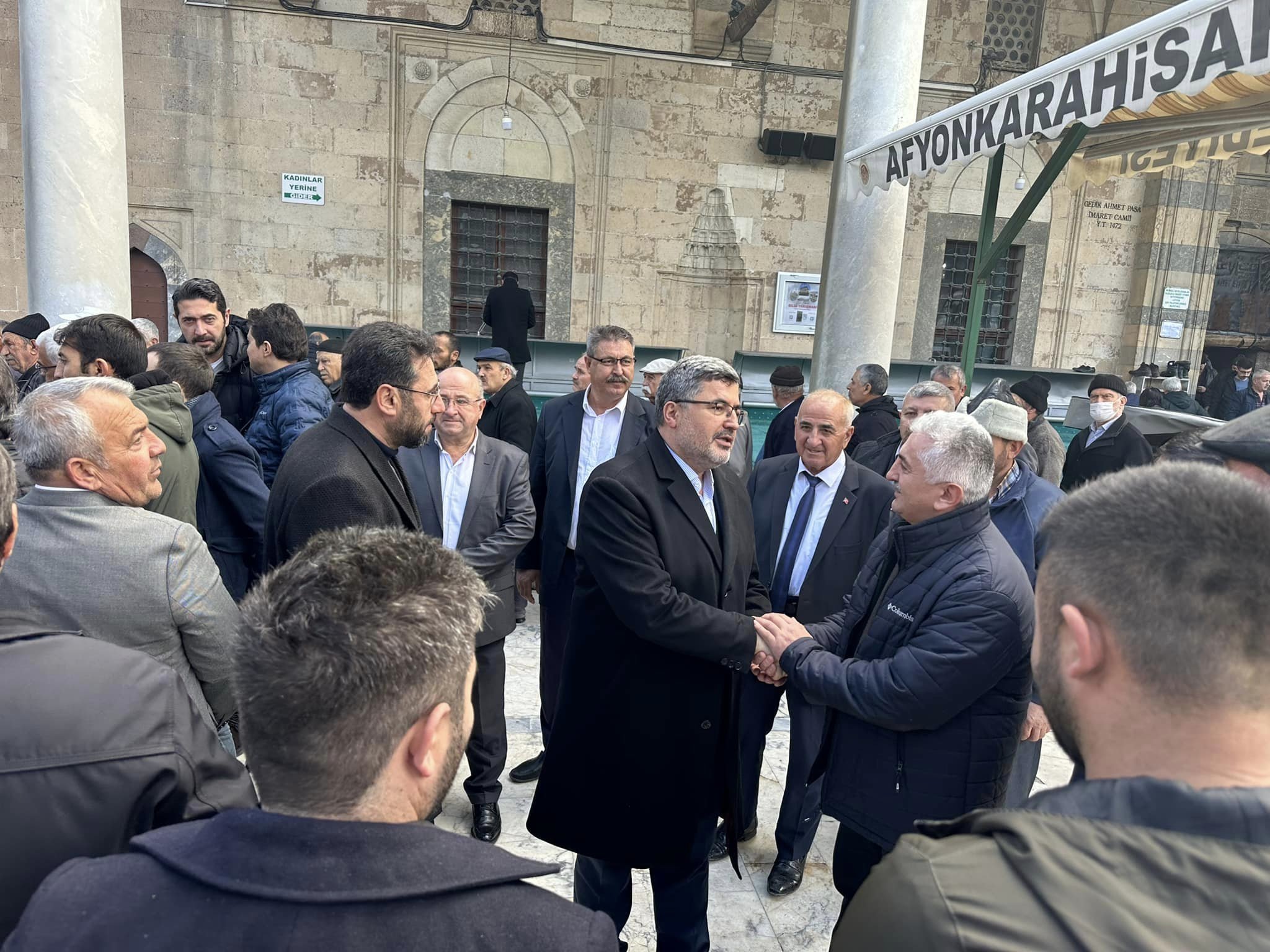AK Partili Özkaya'ya Vatandaşlardan Yoğun İlgi