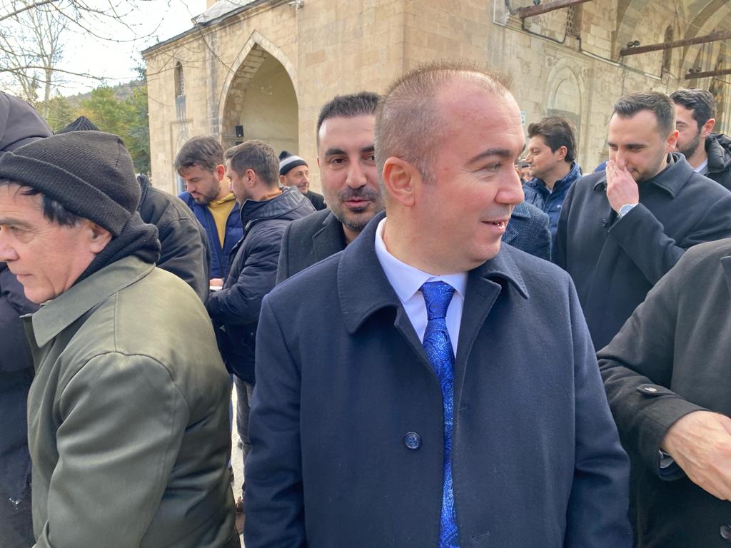 ULUÇAY AFYONLULARLA CUMA NAMAZINDA BULUŞTU