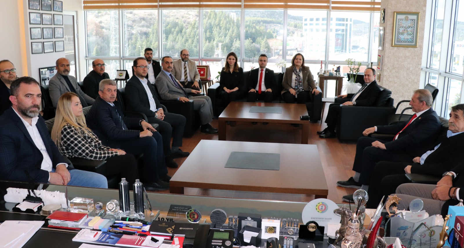 CHP HEYETİ, ATSO’YU ZİYARET ETTİ