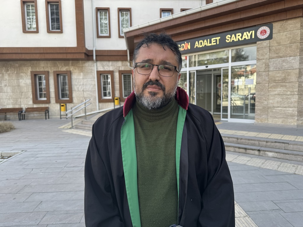 8 KİŞİNİN ÖLDÜĞÜ KAZADA SANIĞIN YARGILANMASINA BAŞLANDI