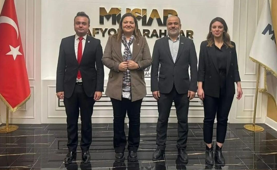 CHP’li Köksal ve Ekibi  Afyon’da Ziyaretlerini Sürdürüyor