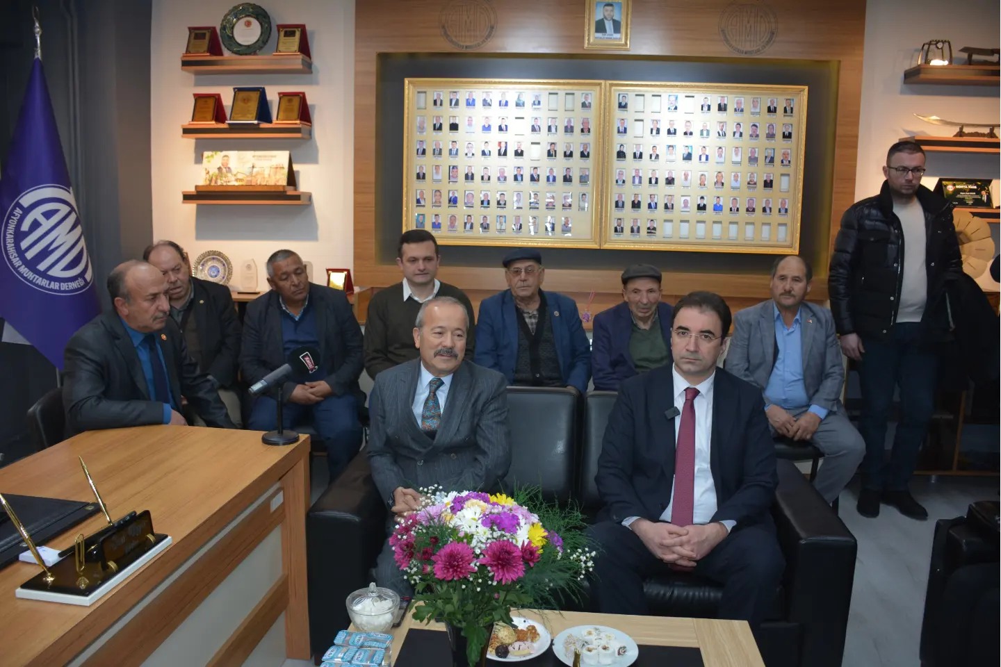 MHP'li Heyet Ziyaretlerini Sürdürüyor