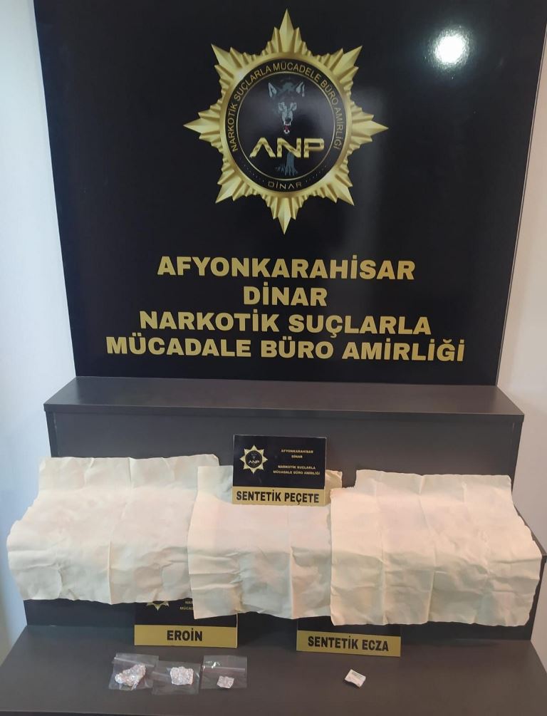 AFYON - YAKASENEK KÖYÜNDE UYUŞTURUCU OPERASYONU