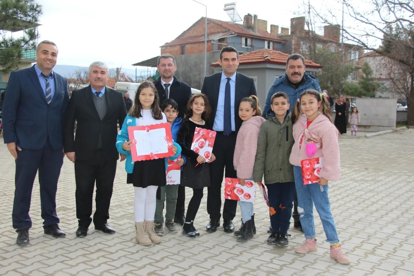 Kaymakam Yaylacı Öğrencilerin Heyecanına Ortak Oldu
