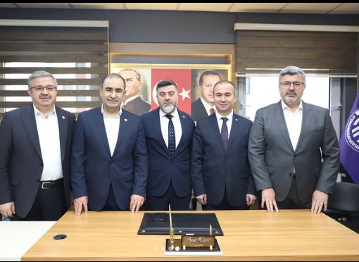 "MUTLU BİR AFYONKARAHİSAR'I İNŞA EDECEĞİZ"
