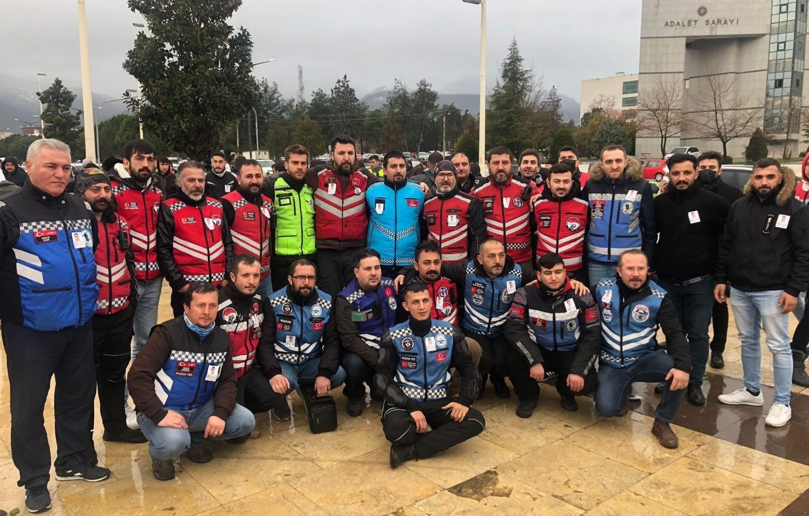 MOTOSİKLETLİ KURYELERDEN ÇAĞRI;