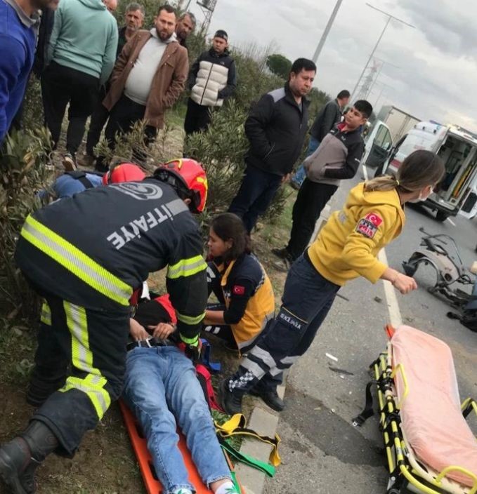 Takla Atan Otomobil İkiye Bölündü