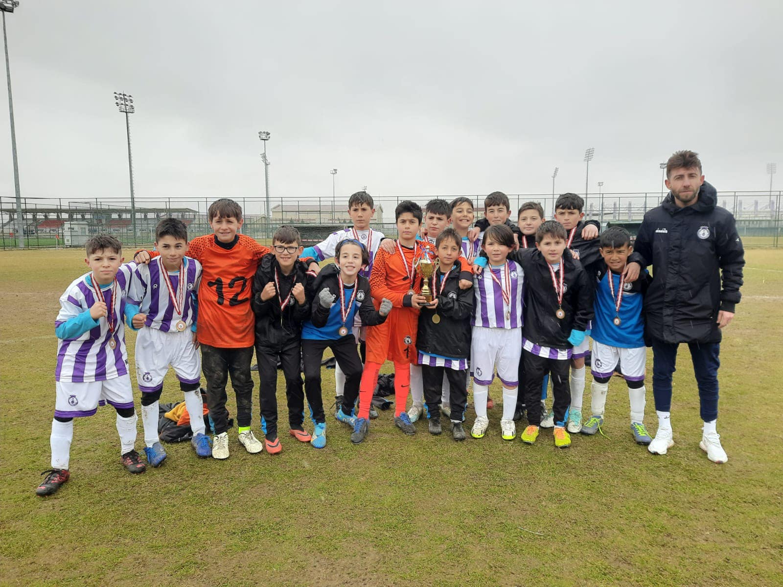 Afyonkarahisar'da HES İlaç Afyonspor U12 Akademi Takımı Zirvede!