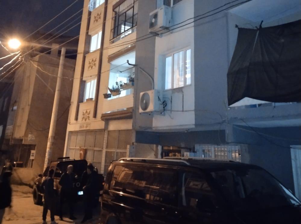 Annesine Bağırdı Diye Babasını Öldürmüş