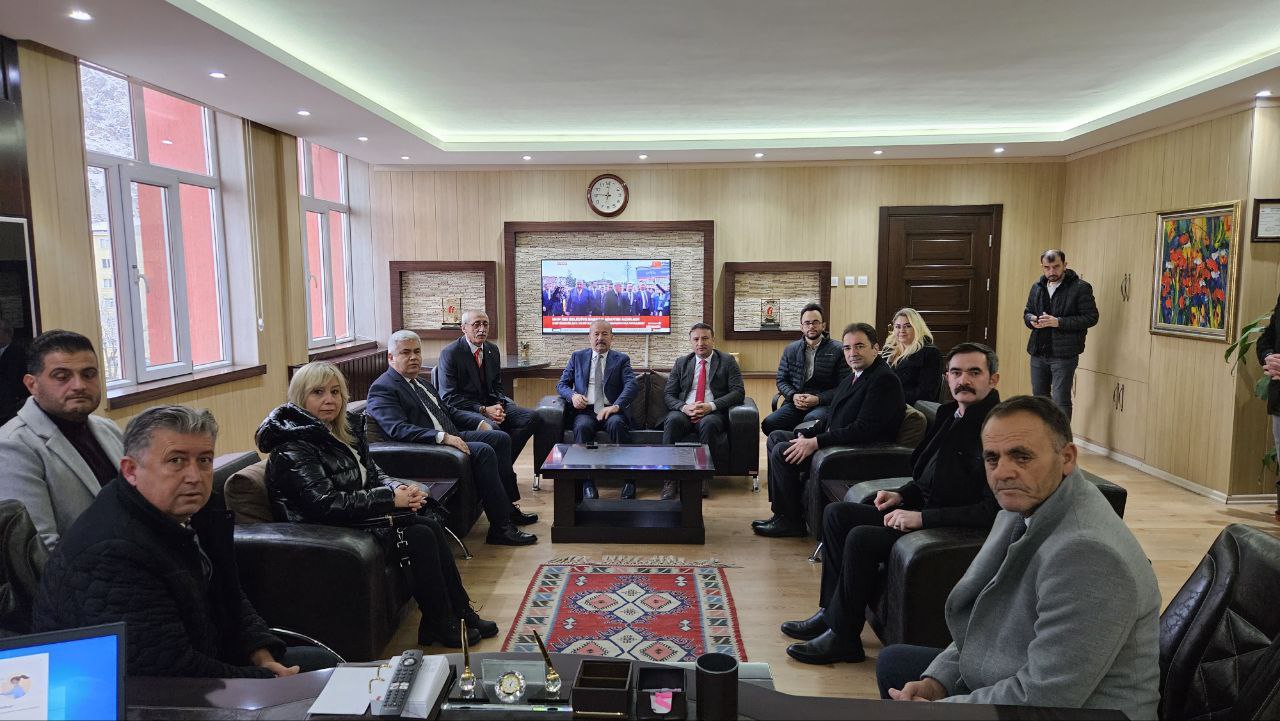 MHP'li Heyet Yeni Güne Defterdarlık Ziyaretiyle Başladı