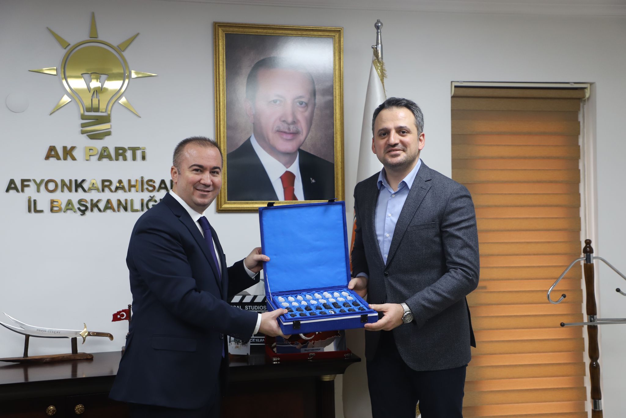 Bakan Yardımcısı Eminoğlu AK Parti İl Başkanlığını Ziyaret Etti