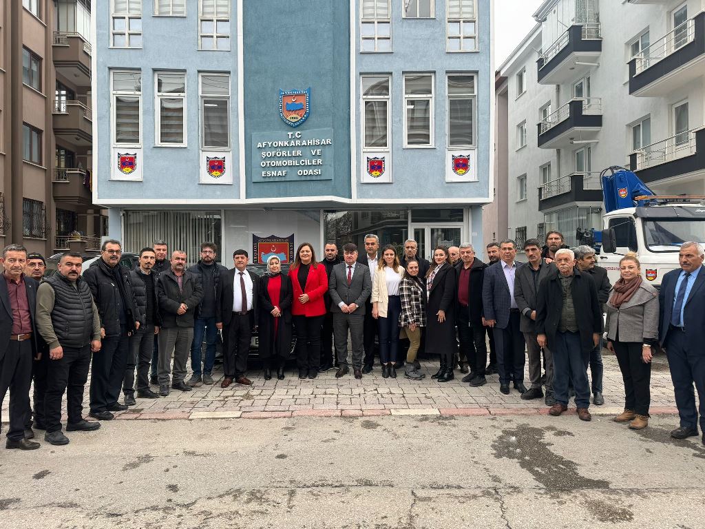 "DERT DİNLEYİP DERMAN OLMA PEŞİNDEYİZ"
