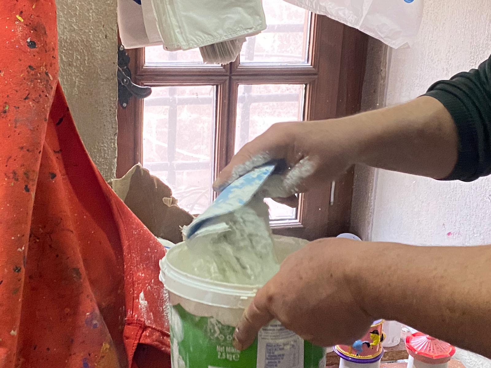 "TAŞHAN’DA GELENEKSEL SANAT: FATİH ATAY’IN EL EMEĞİ GÖZ NURU ÜRÜNLERİ"