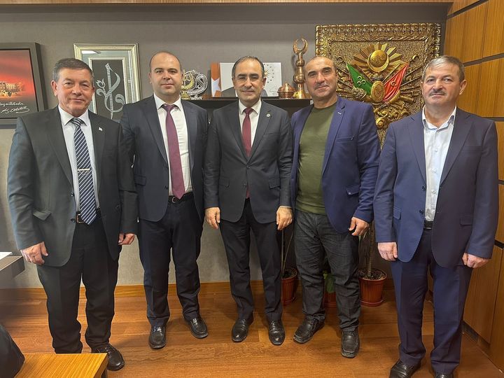 AK Parti Afyonkarahisar Çay İlçe Başkanı Ercan Şapçı ve Heyeti, Milletvekili Hasan Arslan'ı TBMM'de Ziyaret Etti