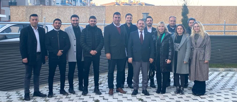 "MHP'den Erkmen'de vatandaşla buluşuyor Mustafa Akalın Seçmenle Buluştu"