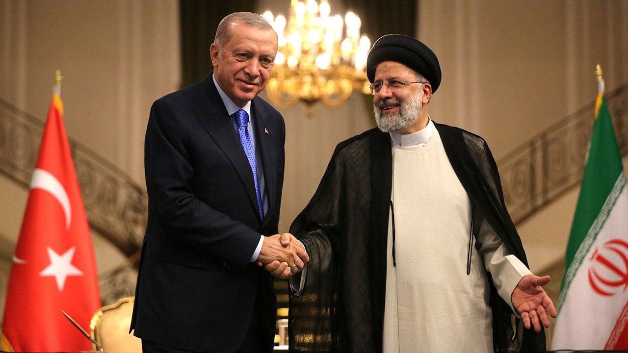 İki Ülkenin Liderleri İş Formunda Bir Araya Geldi