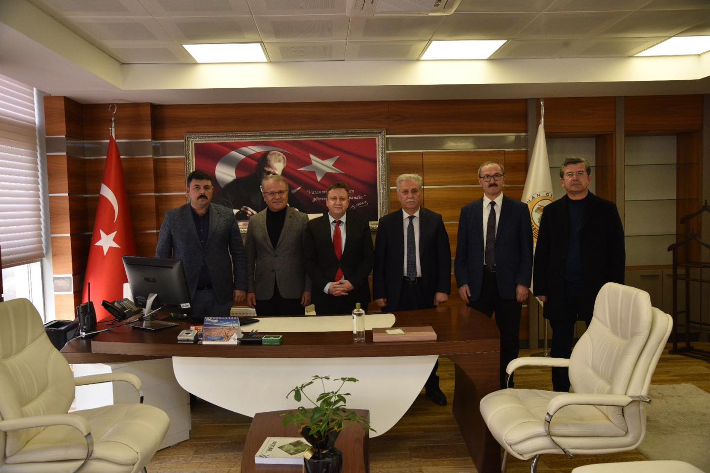 Afyon'dan Giden Müdür Us Ankara'da Görevine Başladı