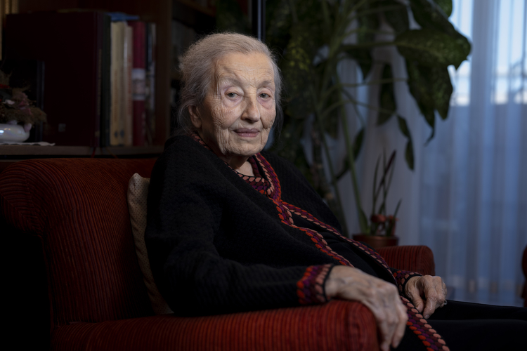 ‘Prof. Dr. Mübahat Kütükoğlu’ : Osmanlı Tarihini Çalışan İlk Kadın Akademisyen