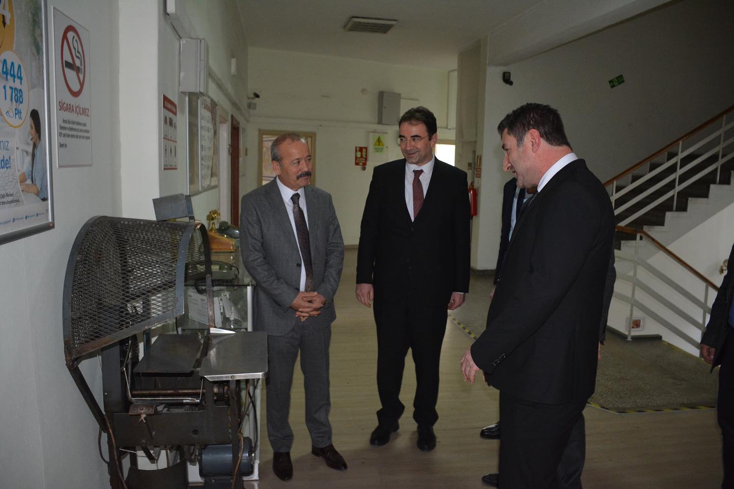 MHP HEYETİNDEN  AFYONKARAHİSAR PTT BAŞMÜDÜRÜ TURAN GÜR'Ü ZİYARET ETTİ
