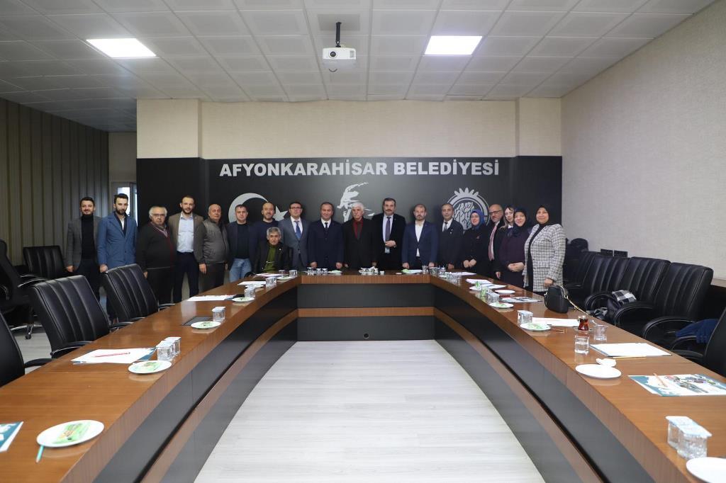 ULUÇAY’DAN KENT KONSEYİ’NE ZİYARET