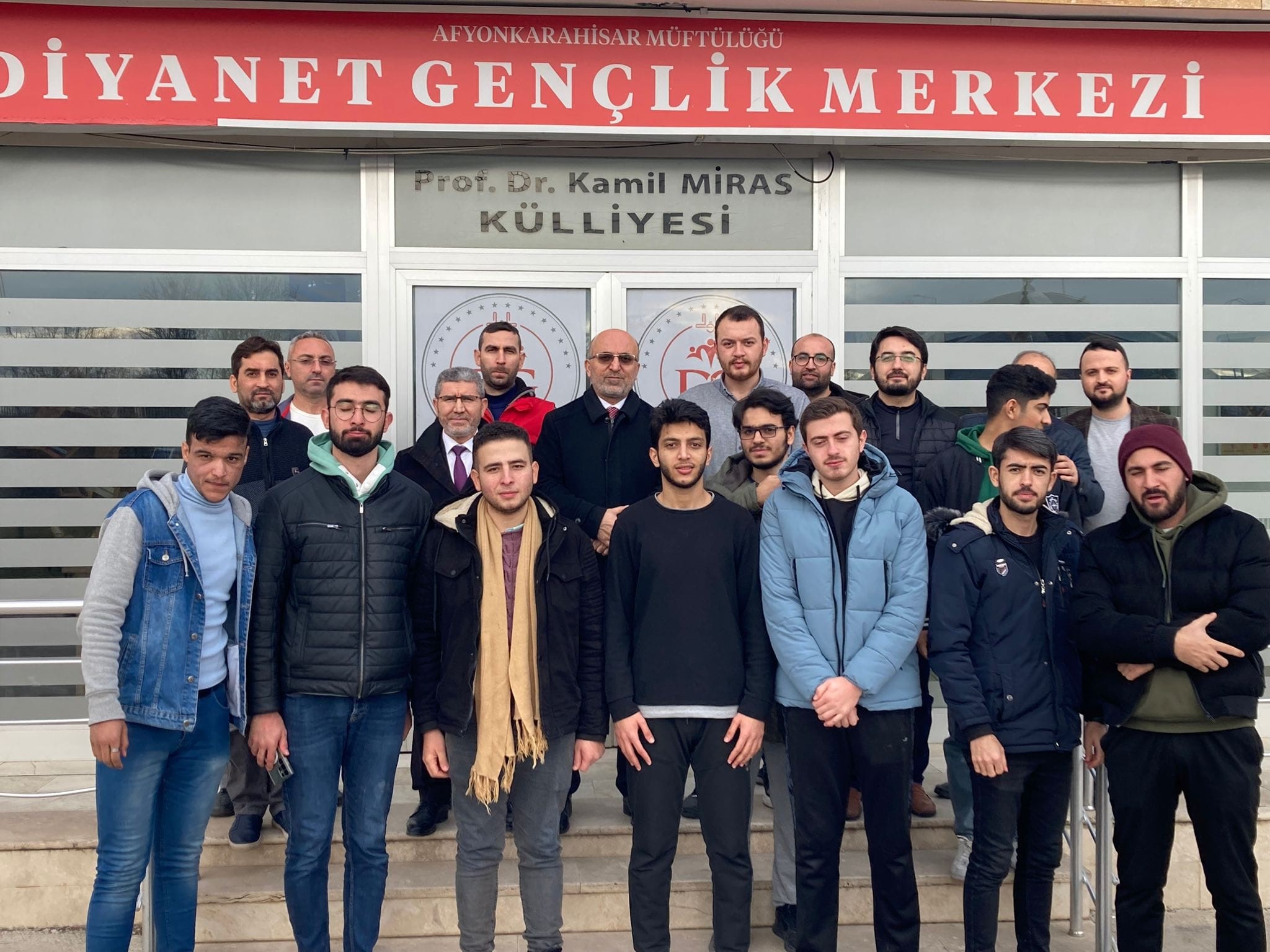 'Gençlik Ara Dönem Kampı'