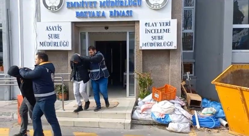 DOLANDIRDIKLARI ALTINLARI LÜKS MEKANDA HARCADILAR