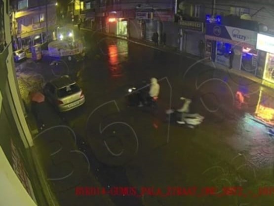 MOTOSİKLET HIRSIZLARI KAMERAYA YANSIDI